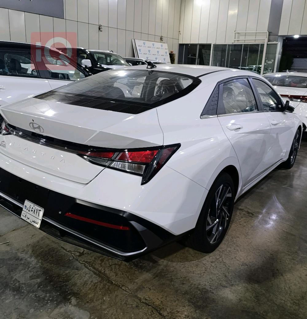 هيونداي النترا